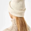 Berretto da donna in maglia bianca