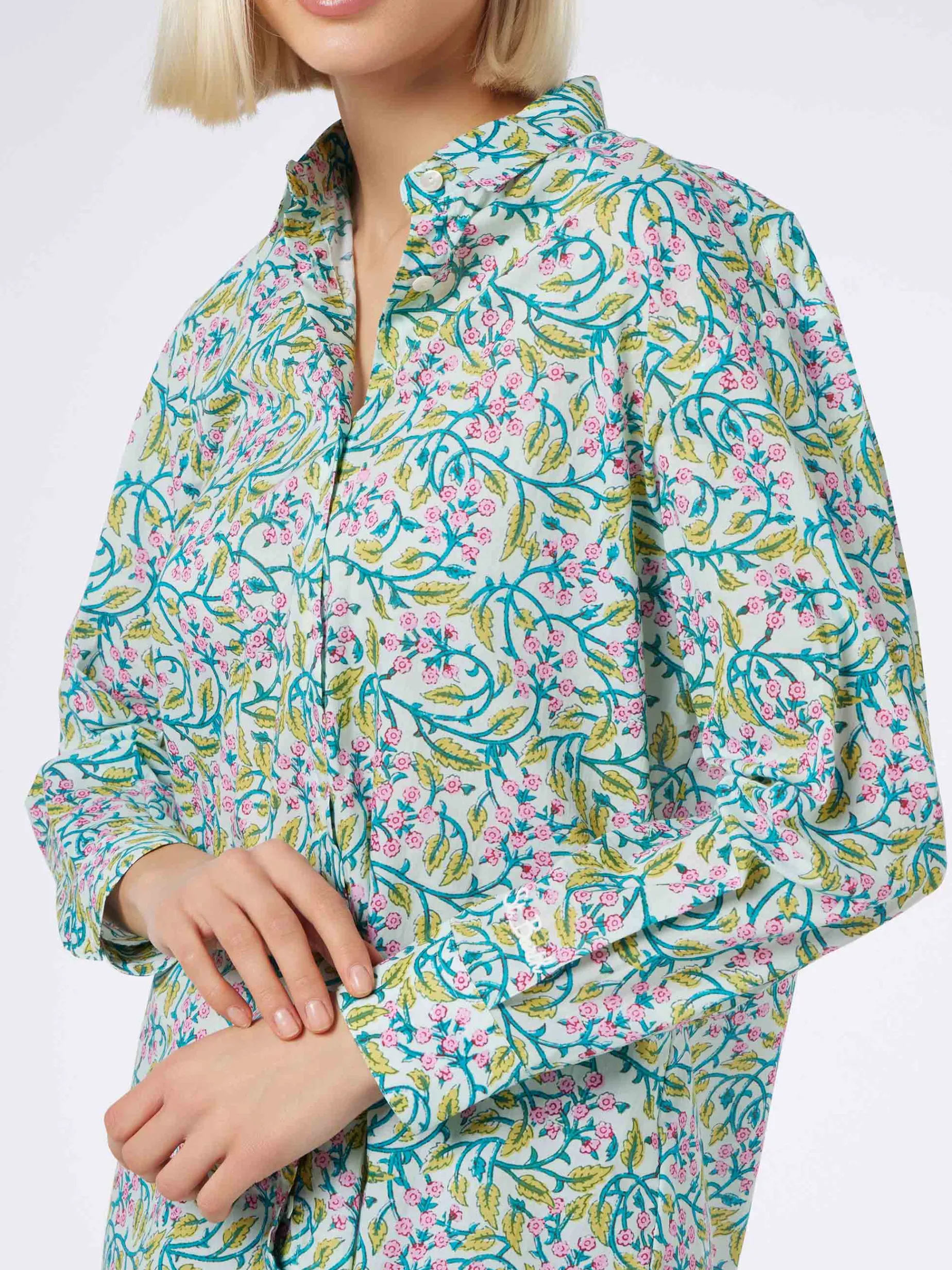 Camicia da donna over Brigitte in cotone con stampa fiori