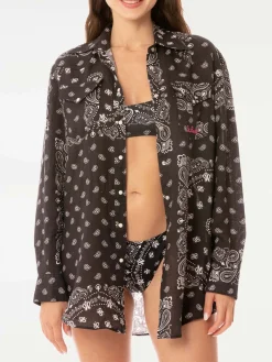 Camicia nera in lino con passamanerie