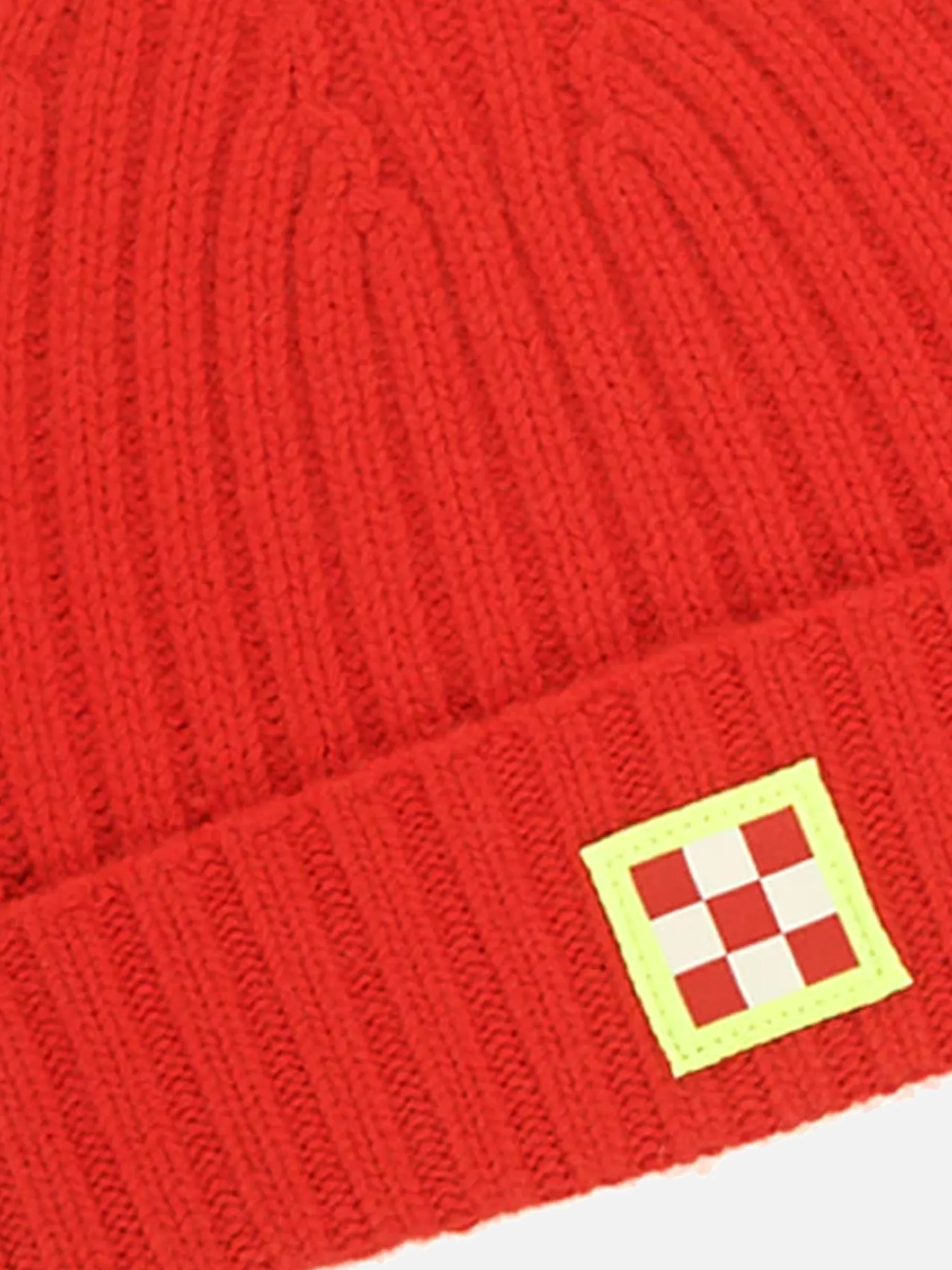 Cappello rosso in misto cashmere con patch check