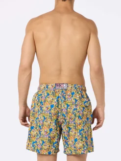 Costume da bagno da uomo in tessuto leggero Lighting Micro Fantasy con stampa della famiglia The Simpsons | EDIZIONE SPECIALE I SIMPSON