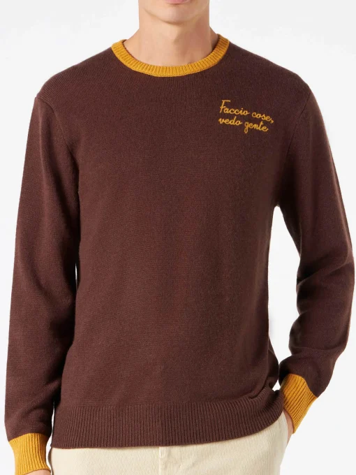 Maglia da uomo marrone con ricamo Faccio cose, vedo gente