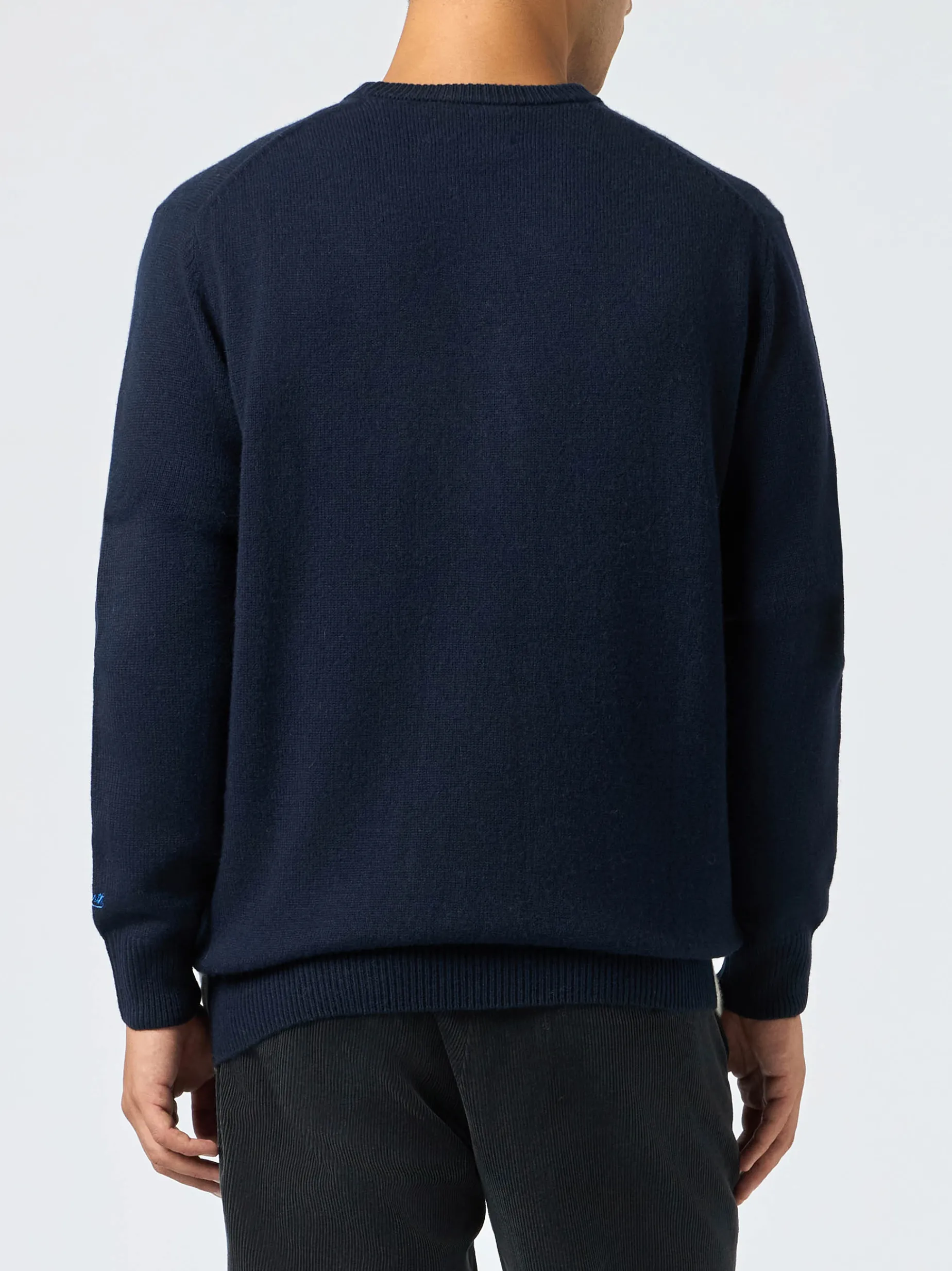 Maglione blu da uomo Heron con stampa cartolina coppia sci Cortina