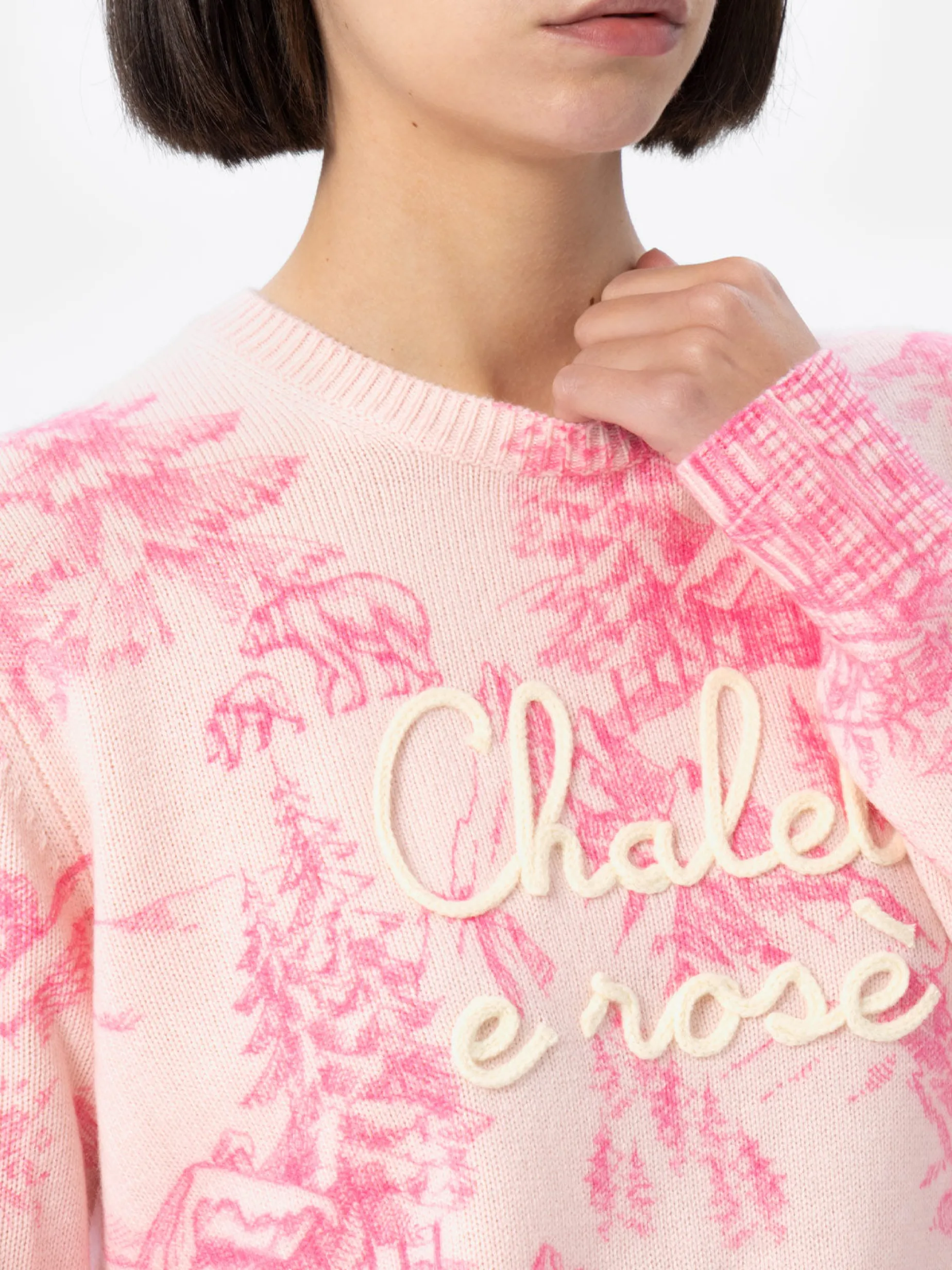 Maglione rosa da donna New Queen con stampa toile de jouy e ricamo Chalet e Rosè