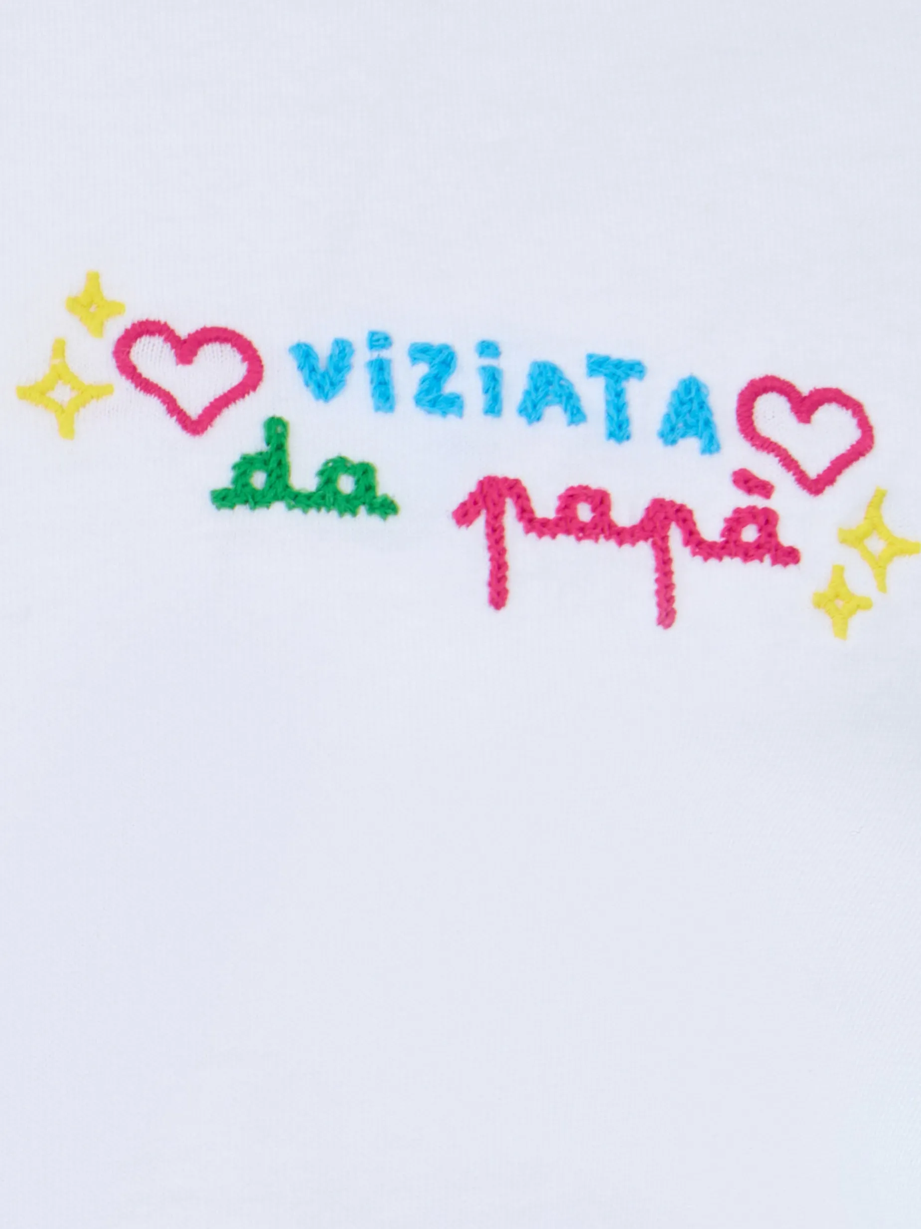 T-shirt girocollo da bambina Elly in jersey di cotone con ricamo Viziata da papà