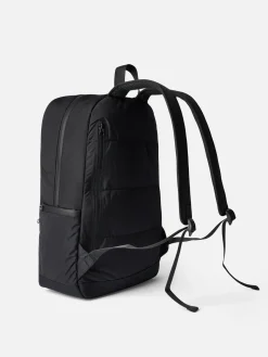 Zaino in nylon nero con tasche con cerniera